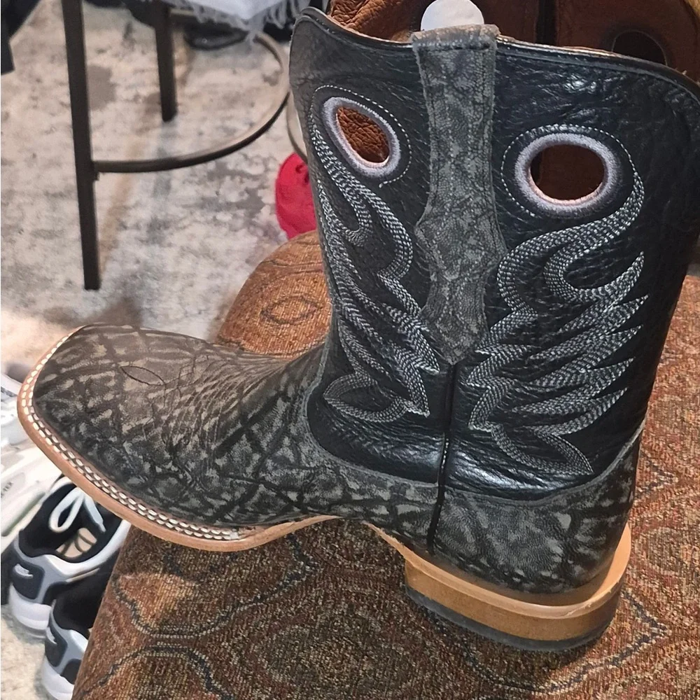 Ariat Black & Brown Patterned Western Pull-On Boots - Picture 3 of 5